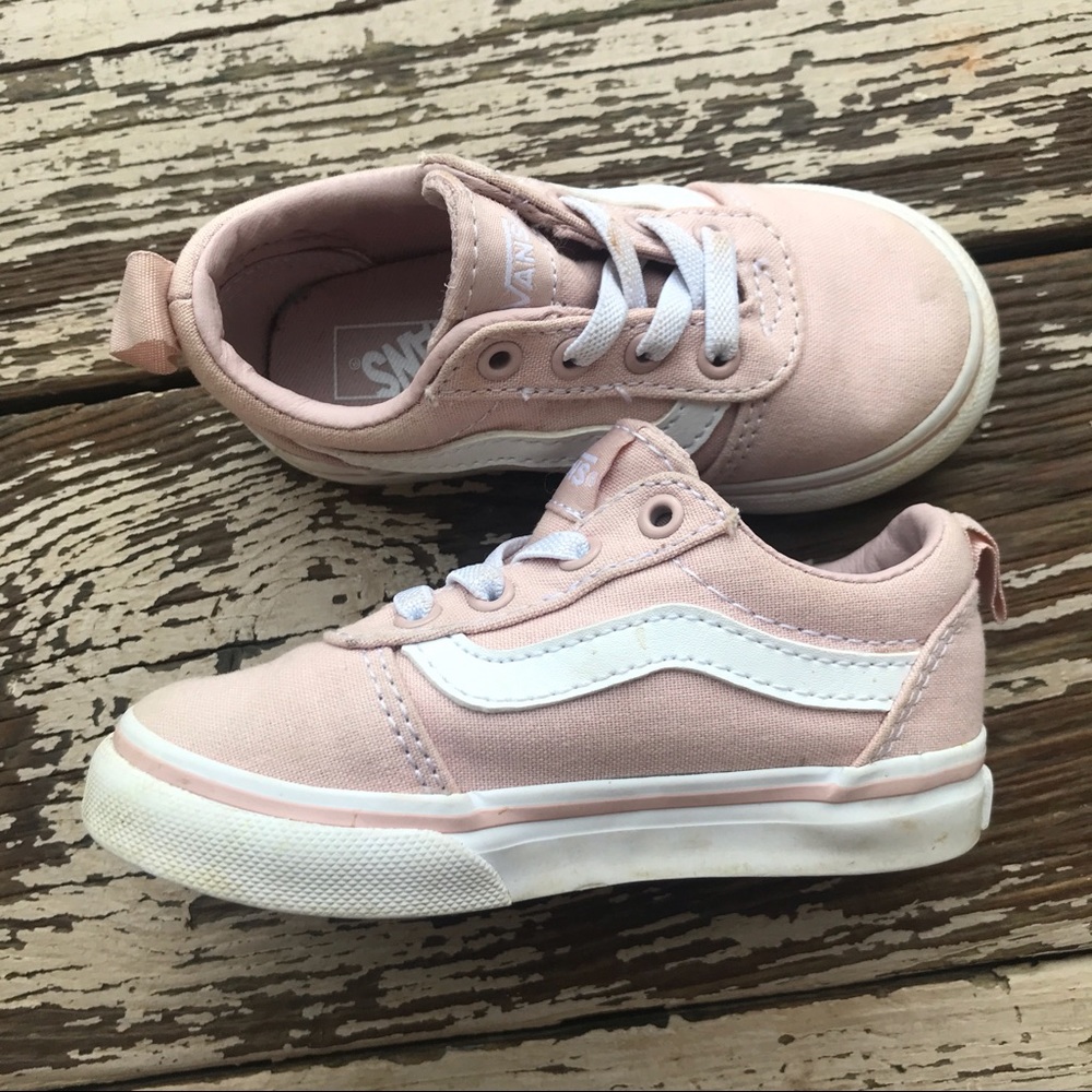 Toddler pink vans